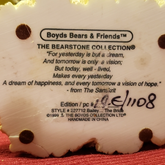 Vtg 1999 Boyd's Bear-Stone Figurine "The Bride" - Picture 9 of 9